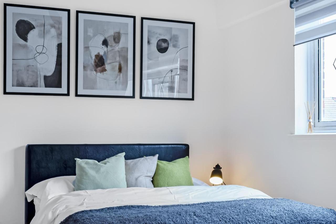 Stylish Excel 3 Bedroom Flat London Exterior photo