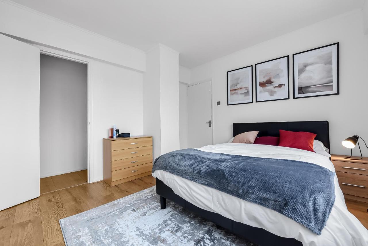 Stylish Excel 3 Bedroom Flat London Exterior photo