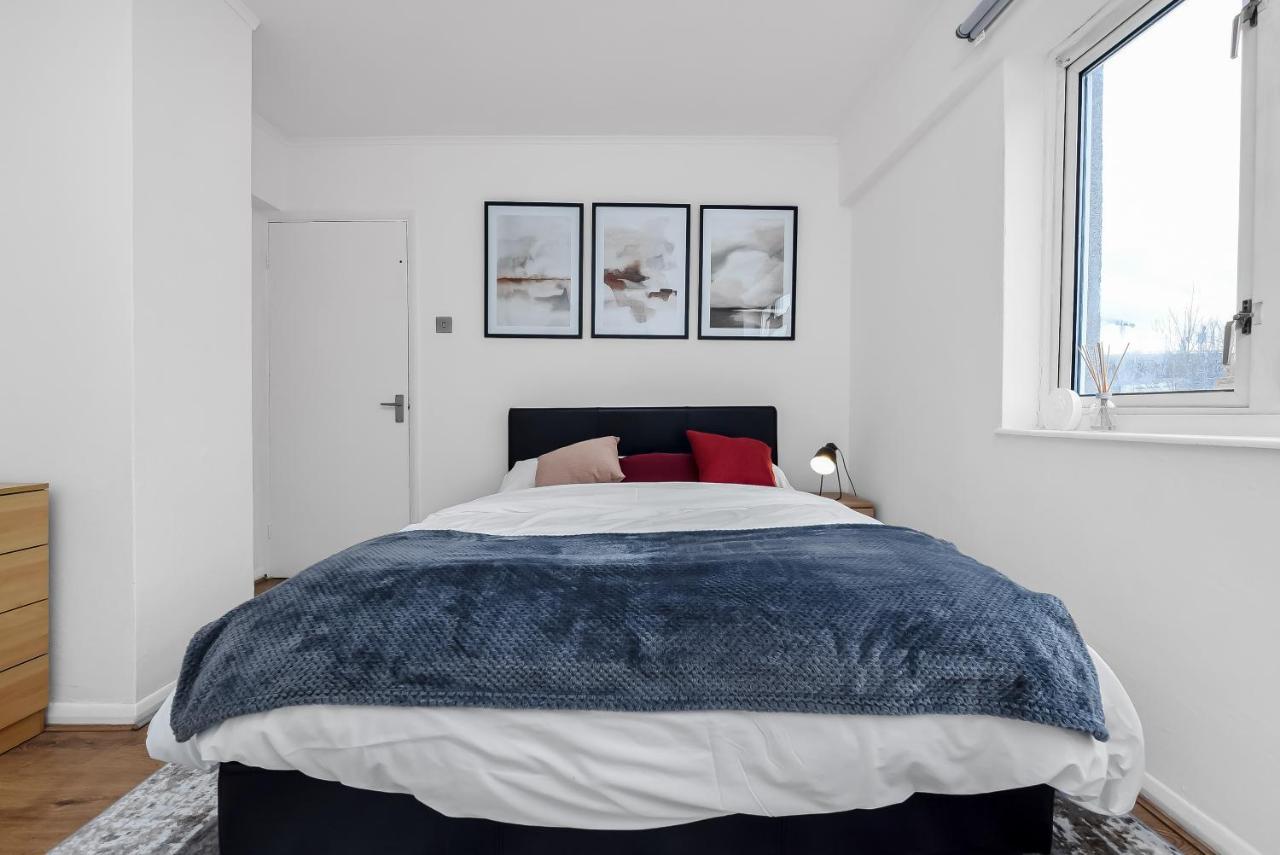Stylish Excel 3 Bedroom Flat London Exterior photo